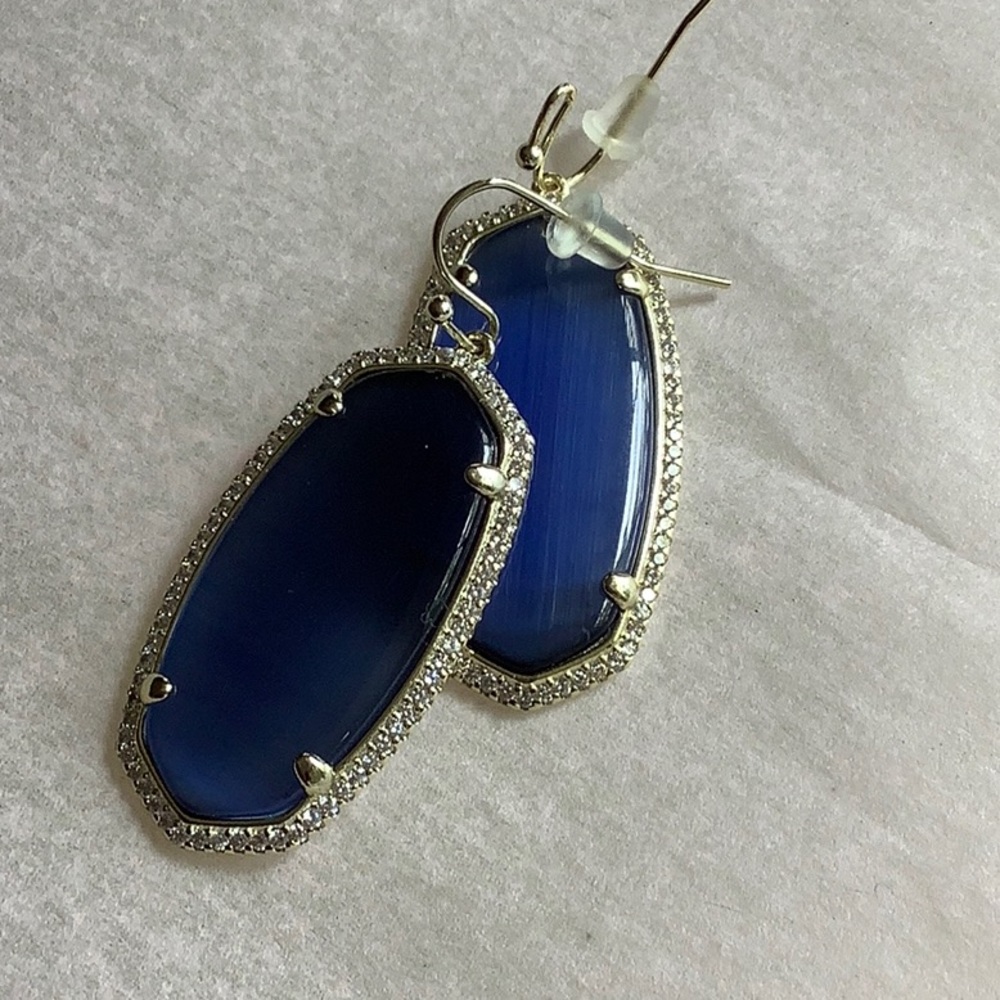 Kendra Scott earrings